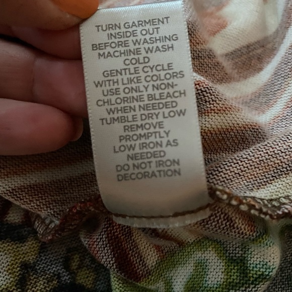 Avenue Tunic Top Blouse - Picture 11 of 16